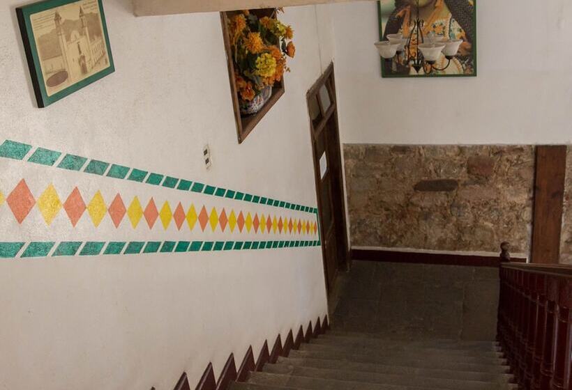 هتل Zacatlán