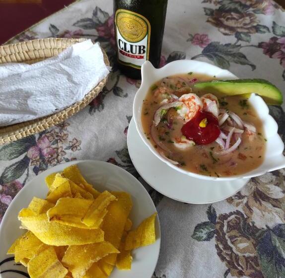 پانسیون Hostal Las Garzas Del Pelado