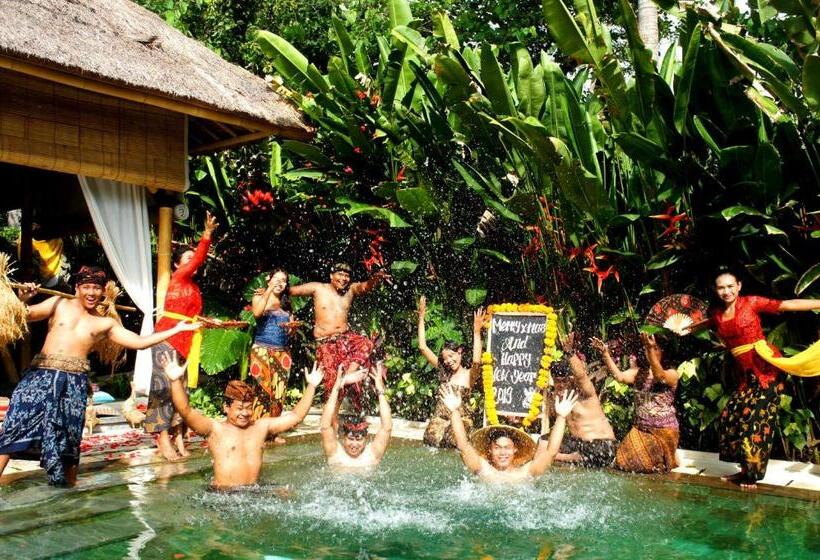 هتل The Open House Jimbaran Bali