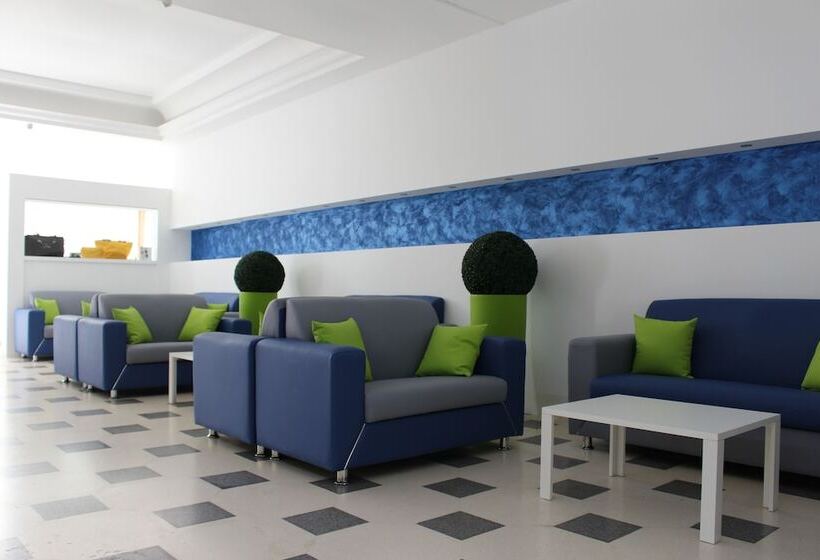 استراحتگاه Gh Campoverde Village