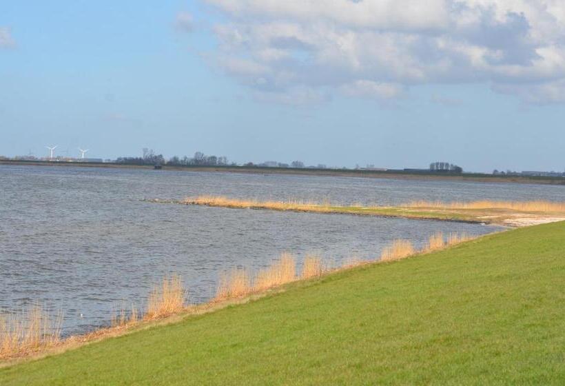 住宿加早餐  It Mearke