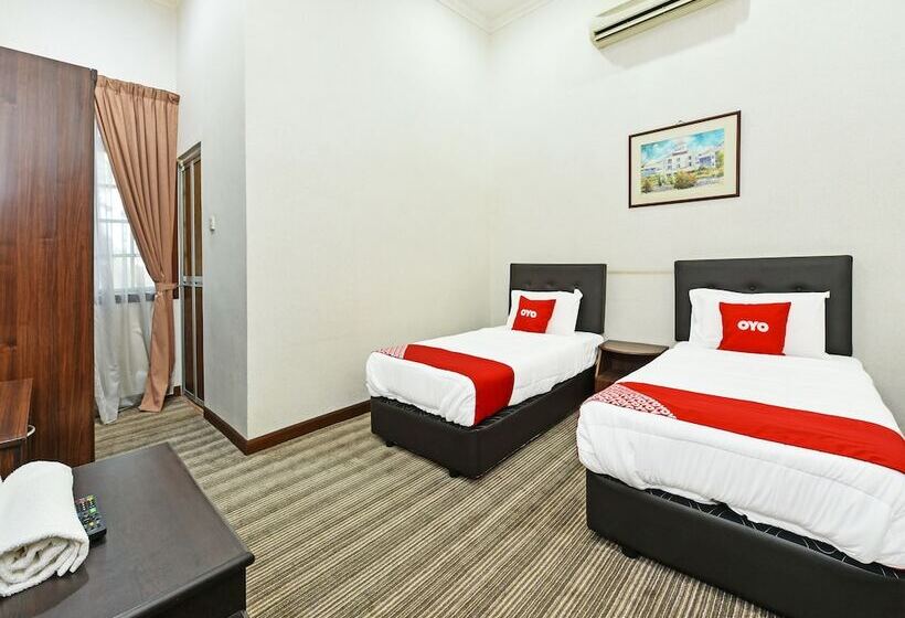 فندق Super Capital O 90434 Marmoris House