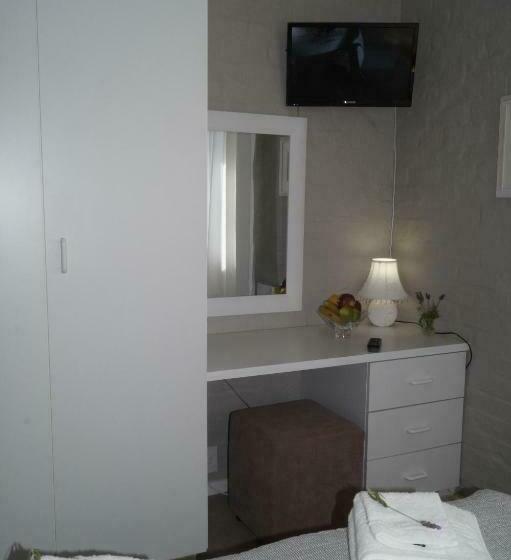 Pension Valentines Hermanus