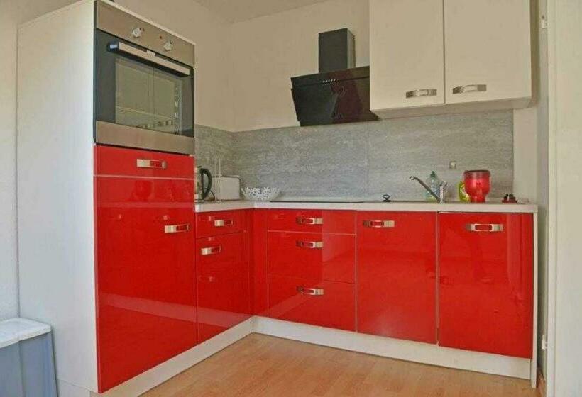 בית מלון כפרי Ferienwohnung Roessing 25194