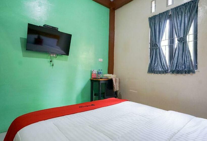 فندق Reddoorz Syariah Near Bukit Teletubbies Padangsidempuan
