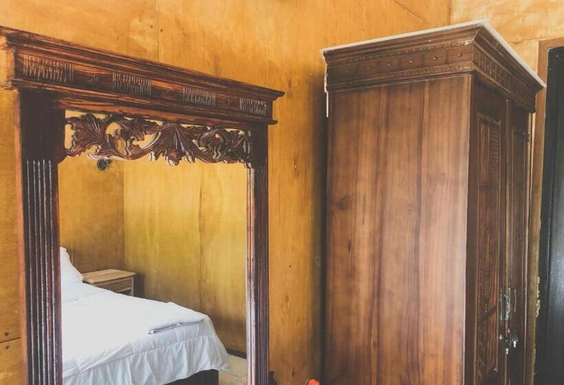 Пансион Citronella Home Stay