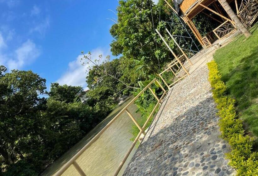 تختخواب و صبحانه Bambu Tayrona