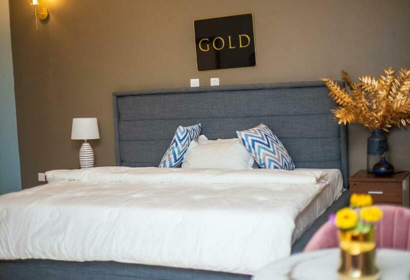 فندق Piano & Gold Collections, Peduase