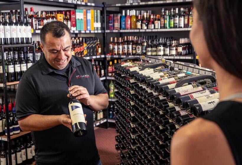 فندق Red Sands Accommodation Newman