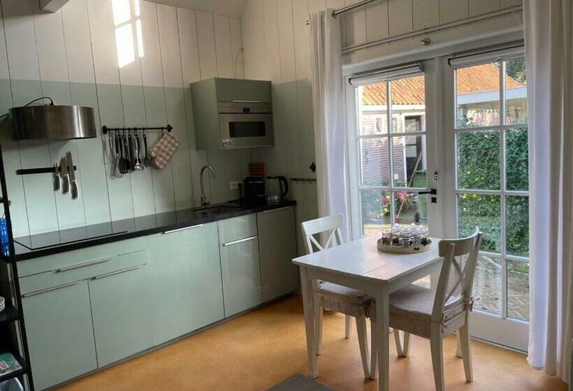 مبيت وإفطار Bed En Breakfast Onder Aan De Dijk