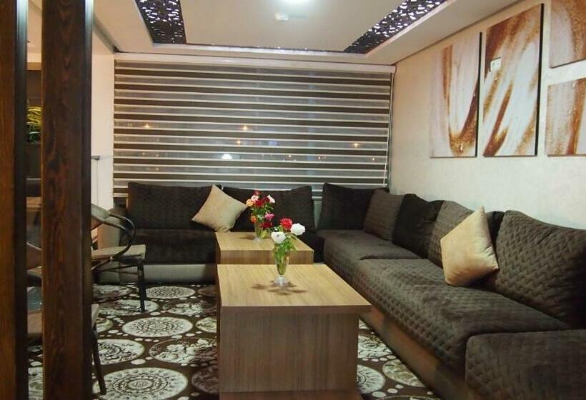 فندق Hôtel Zahrat Souss  Inezgane