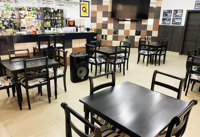 پانسیون Dulcinea Mini House