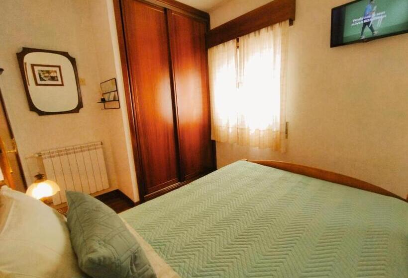 פנסיון Casa Hóspedes Polido