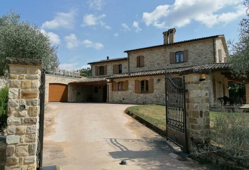 Пансион Casa Linara