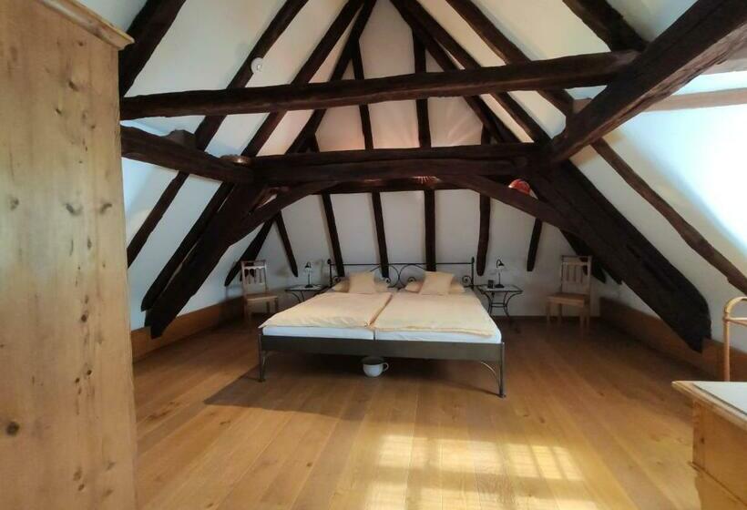 ユースホステル Gutsherrenhaus