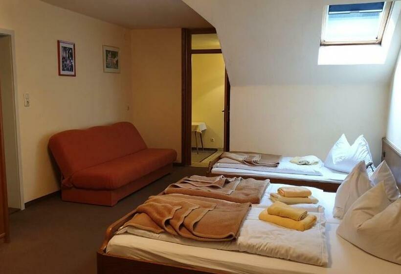 فندق صغير Seegasthof Zur Landeroith