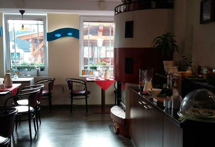 فندق Pension Zur Mole