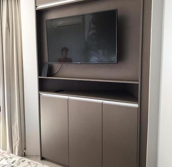 هتل Studio Particular Em