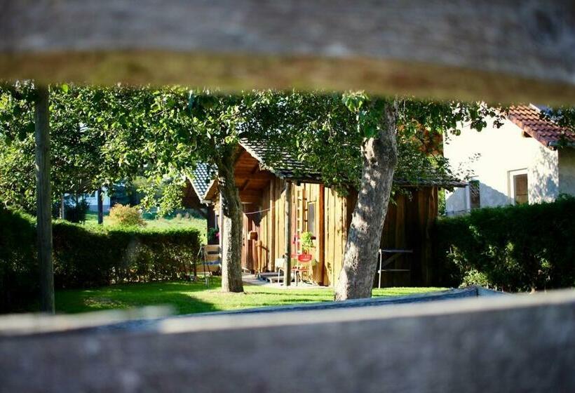 호텔 Villa Kunterbunt