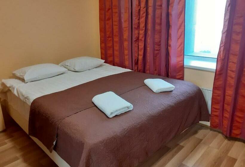 Majaka Hostel