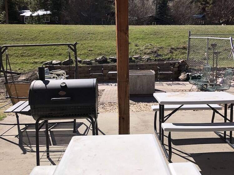 مُتل Black Hills Cabins At Quail S Crossing