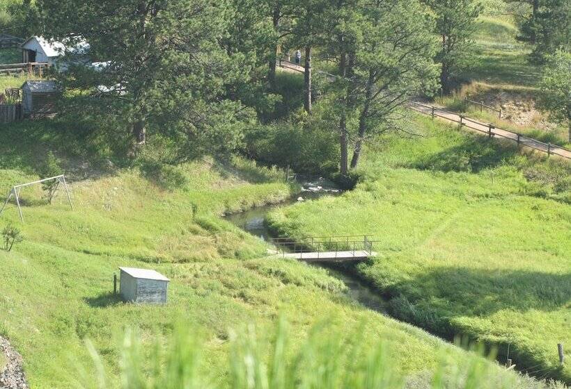 مُتل Black Hills Cabins At Quail S Crossing