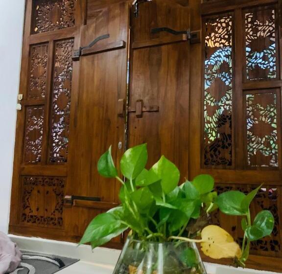 펜션 Gede House Tejakula