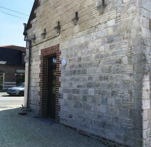 بنسيون Gite De Sejour La Grange De Théophile
