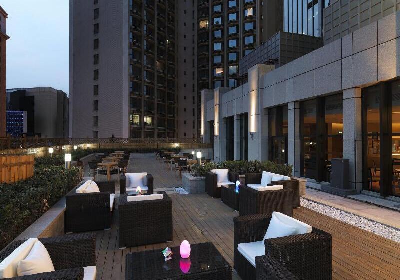 فندق Aloft Dalian