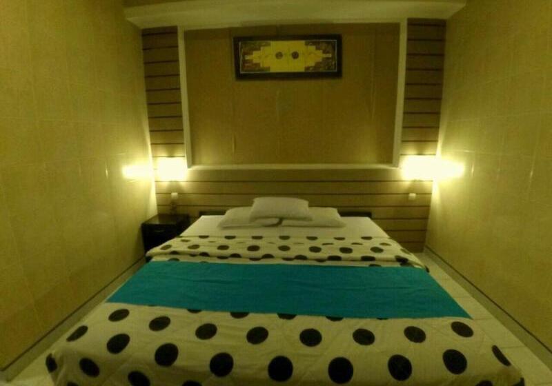 هتل Denays Guest House Jimbaran