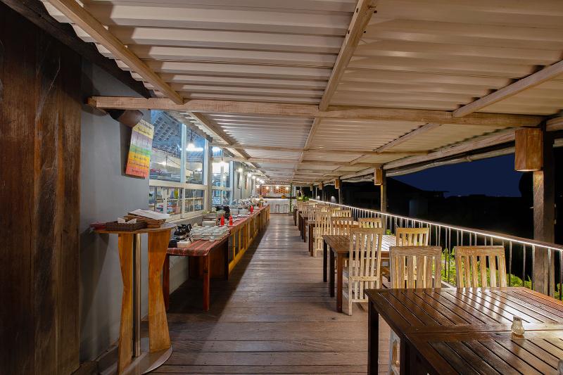 בית מלון כפרי Frii Bali Echo Beach