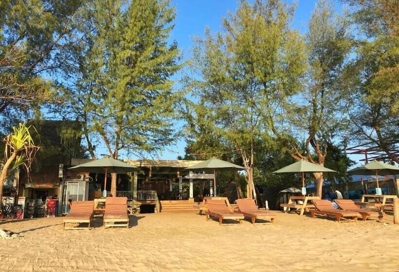 هتل Good Heart Resort Gili Trawangan