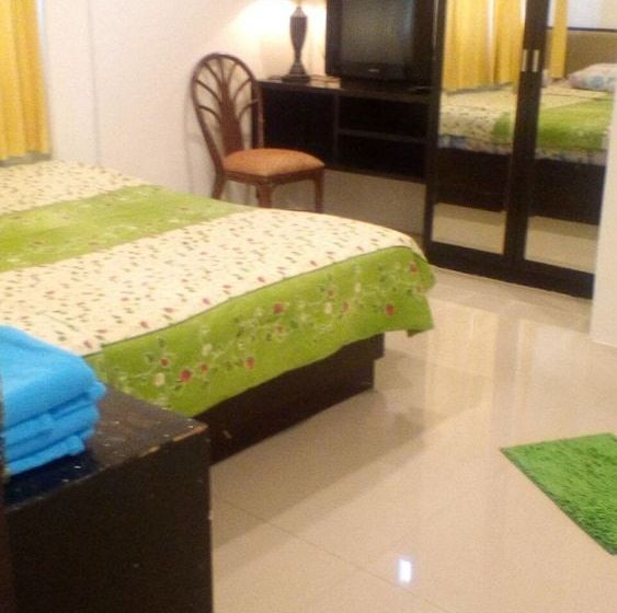 Fotos del hotel Nine Place Sukhumvit 81  Bts On Nut:  9