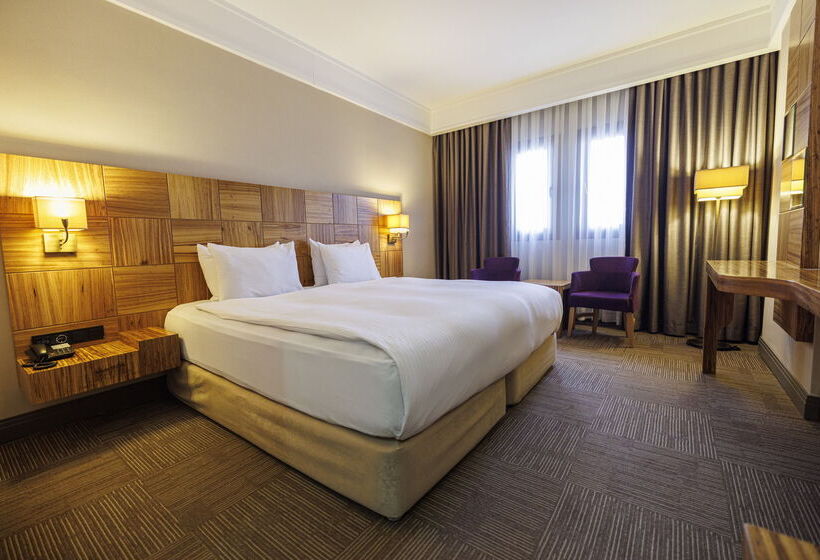 هتل Ramada by Wyndham Cappadocia