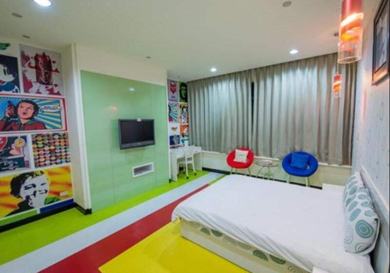 هتل Uptown 85 Service Apartment