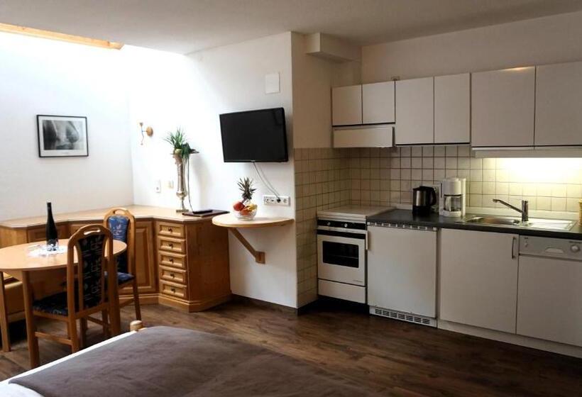 مبيت وإفطار Alta Montagna