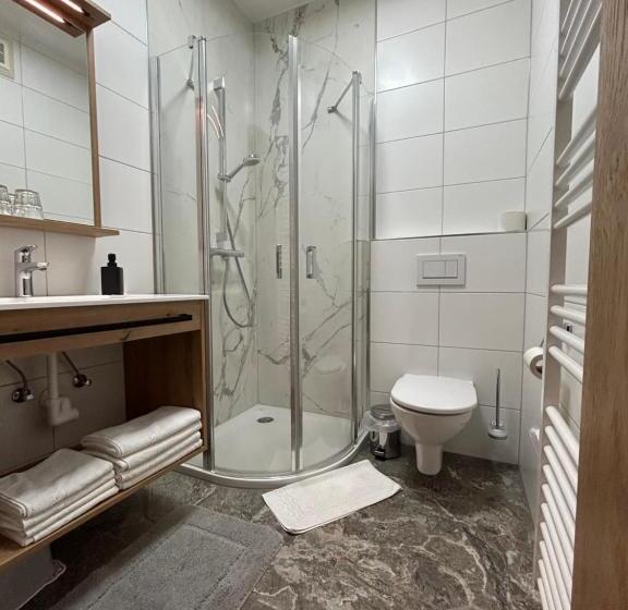 ホテル Gasthof Zur Post