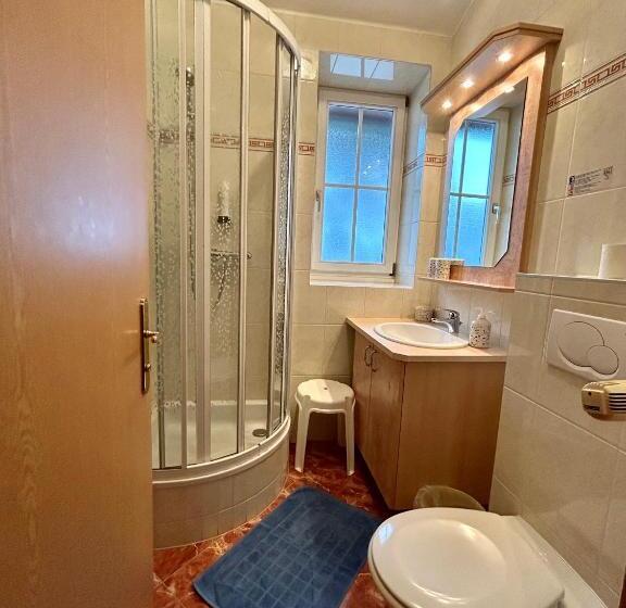 ホテル Gasthof Zur Post