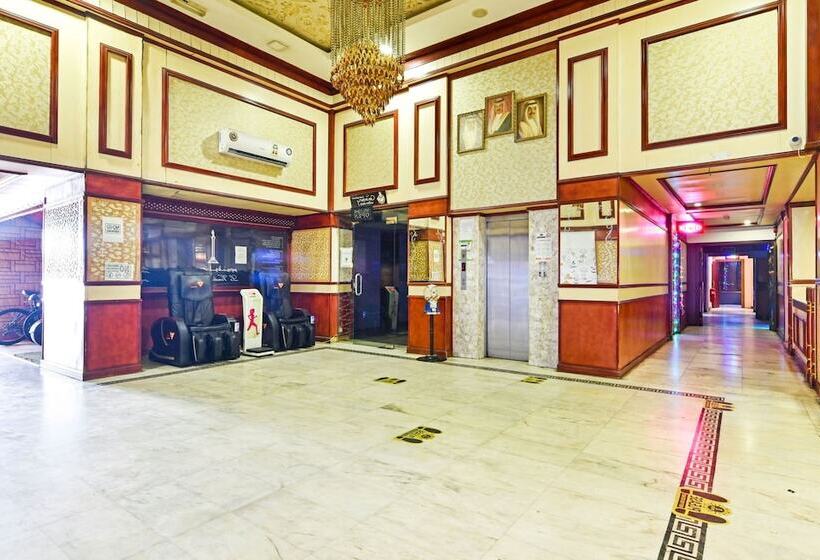 Hotel Oyo 119 Le Vondome