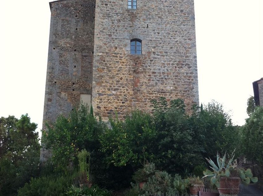 Castello Del Poggiarello Di Stigliano