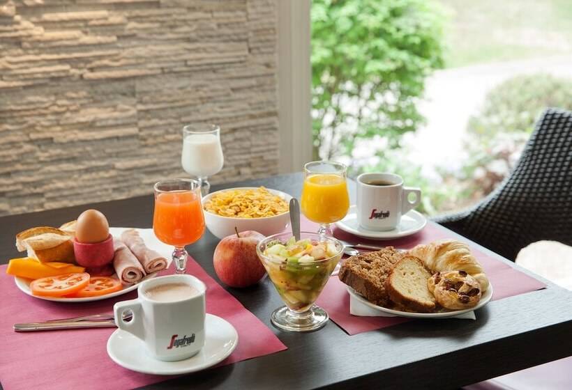 酒店 Charme Hôtel Et Spa, Montbéliard Sud