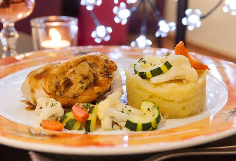 酒店 Charme Hôtel Et Spa, Montbéliard Sud