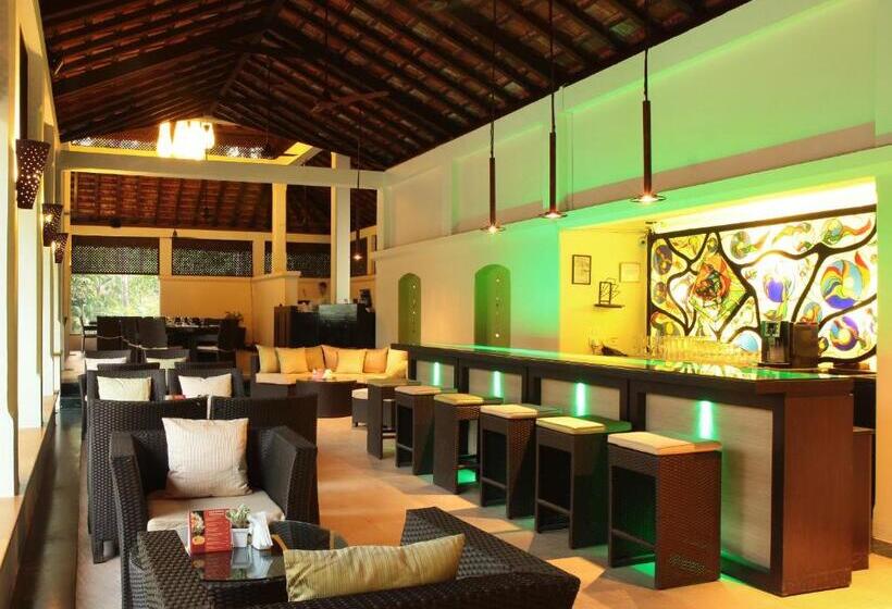 هتل Coconut Creek Resort   Dabolim Airport