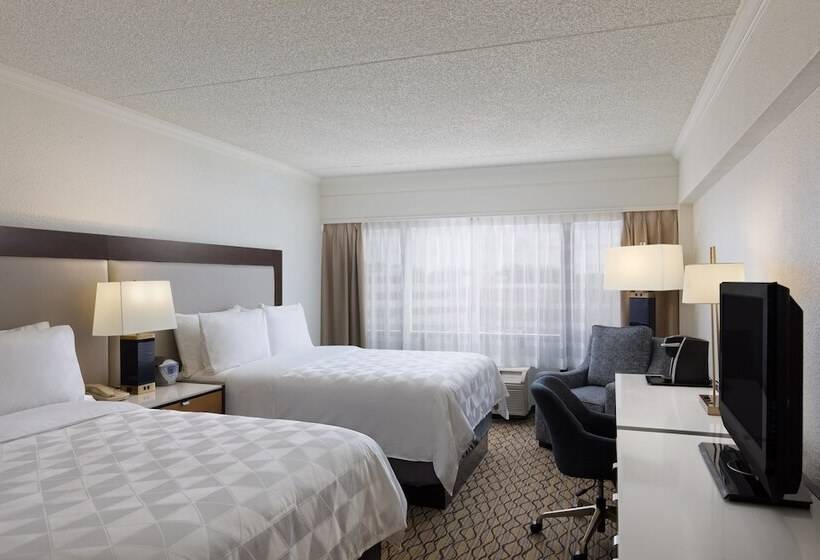 Отель Holiday Inn Clark Newark, An Ihg
