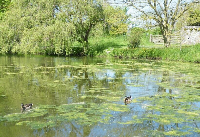 فندق La Ferme Des Mares, Demeures & Châteaux