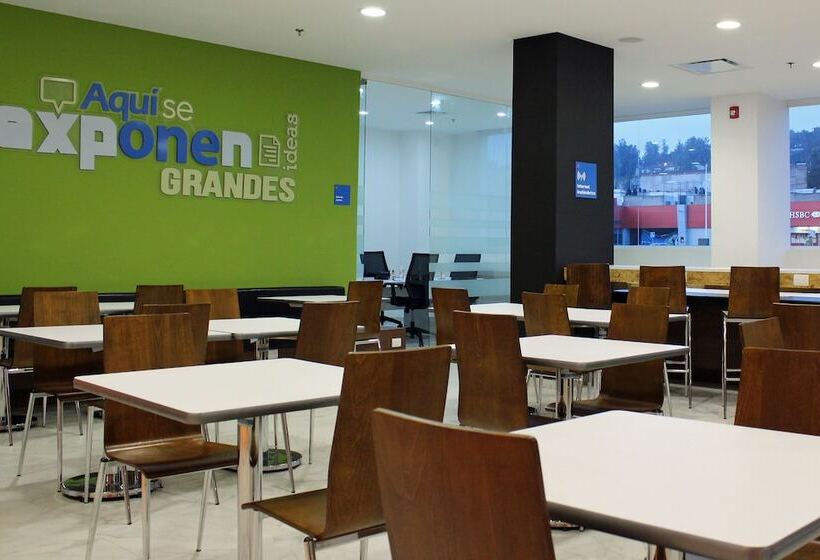 ホテル One Guadalajara Tapatio