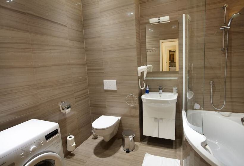 هتل Residence U černé Věže české Budějovice