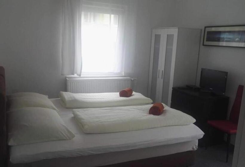 پانسیون Haus Piller