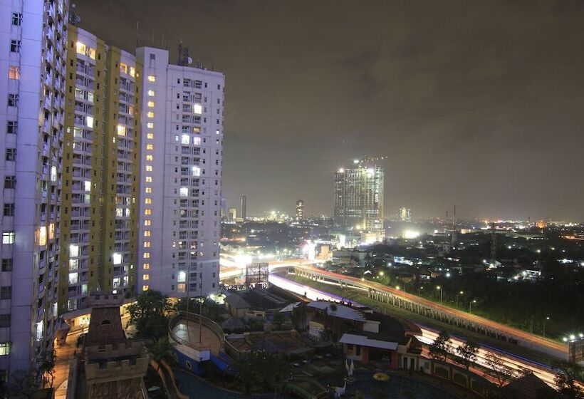 هتل Horison Grand Serpong