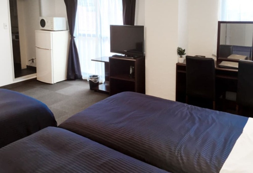 בית מלון כפרי Livemax Budget Fuchu